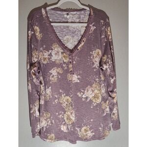 Maurices‎ Top 2x  Flowers